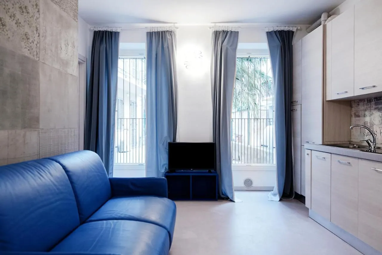 Blue Loft - The House Of Travelers Appartamento Côme Italia