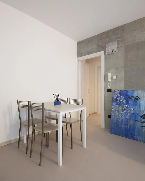 Blue Loft - The House Of Travelers Appartamento Côme
